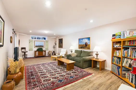 D 1133 East 29th Street, North Vancouver For Sale - image 21
