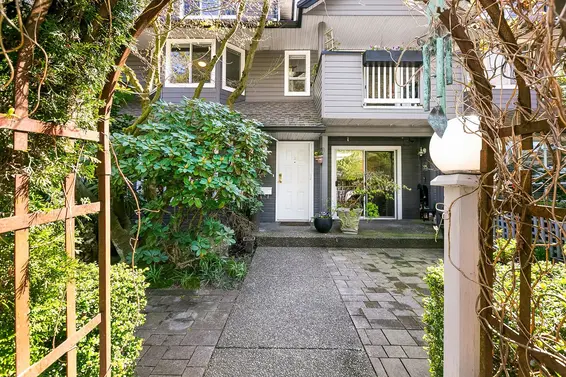 D 1133 East 29th Street, North Vancouver For Sale - image 35
