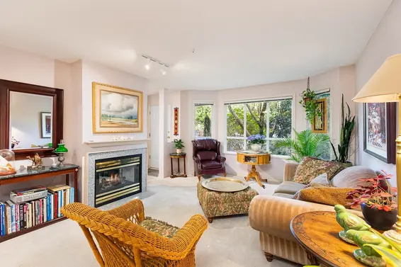 D 1133 East 29th Street, North Vancouver For Sale - image 5
