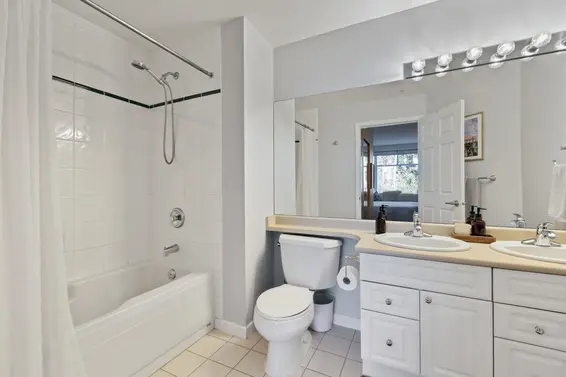 203 3600 Windcrest Drive, North Vancouver For Sale - image 25