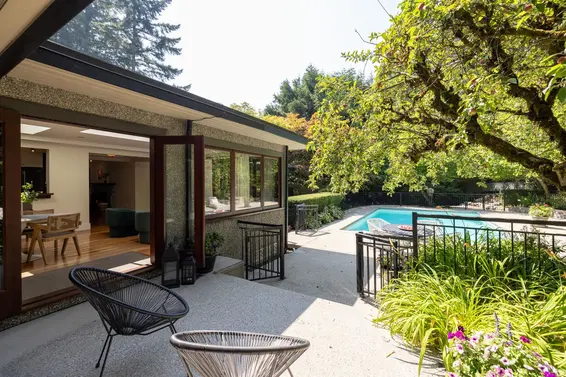 431 Southborough Drive, West Vancouver For Sale - image 24