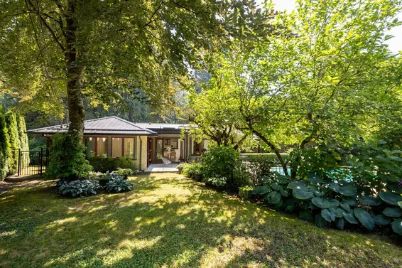 431 Southborough Drive, West Vancouver For Sale - image 25