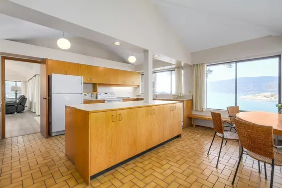 6648 Marine Drive, West Vancouver For Sale - image 5