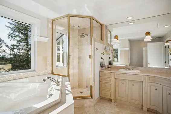 4668 Headland Drive, West Vancouver For Sale - image 21