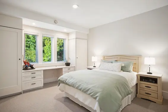 4668 Headland Drive, West Vancouver For Sale - image 22