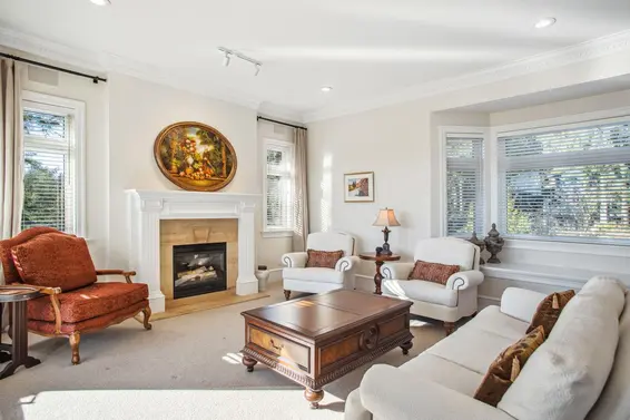 4668 Headland Drive, West Vancouver For Sale - image 3