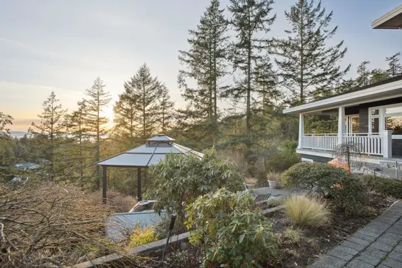 4668 Headland Drive, West Vancouver For Sale - image 36