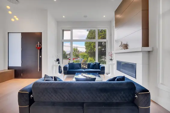 440 West Queens Road, North Vancouver For Sale - image 10