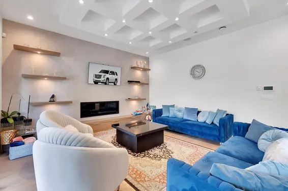 440 West Queens Road, North Vancouver For Sale - image 18