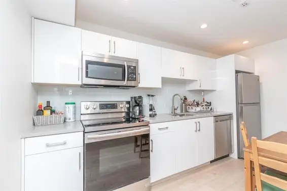 440 West Queens Road, North Vancouver For Sale - image 39