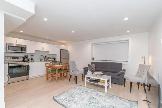 440 West Queens Road, North Vancouver For Sale - image 40