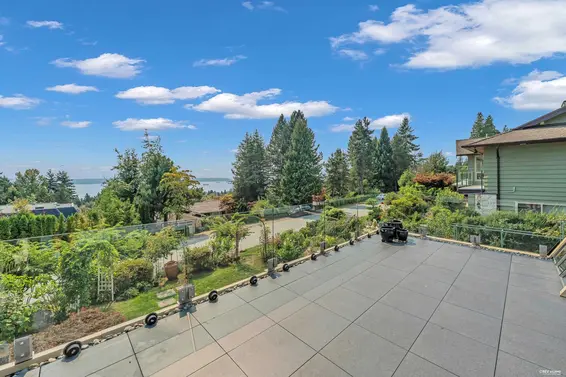 1315 Tyrol Road, West Vancouver For Sale - image 19