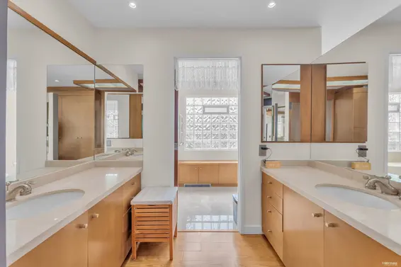 1315 Tyrol Road, West Vancouver For Sale - image 30