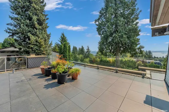 1315 Tyrol Road, West Vancouver For Sale - image 39