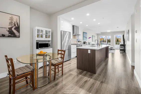 401 1496 Charlotte Road, North Vancouver For Sale - image 12