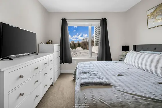 401 1496 Charlotte Road, North Vancouver For Sale - image 17