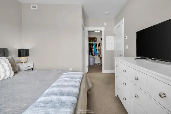 401 1496 Charlotte Road, North Vancouver For Sale - image 18