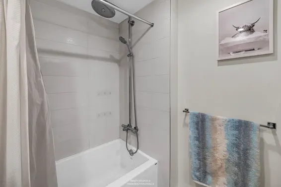 401 1496 Charlotte Road, North Vancouver For Sale - image 26