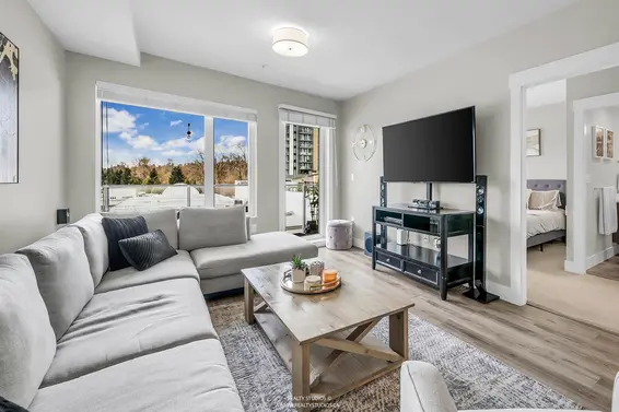 401 1496 Charlotte Road, North Vancouver For Sale - image 3