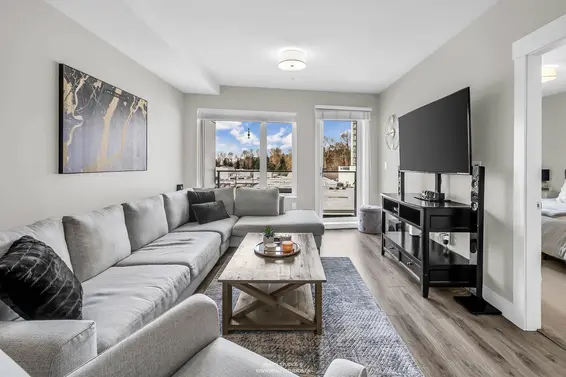 401 1496 Charlotte Road, North Vancouver For Sale - image 6