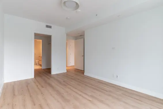 401 1500 Fern Street, North Vancouver For Sale - image 14