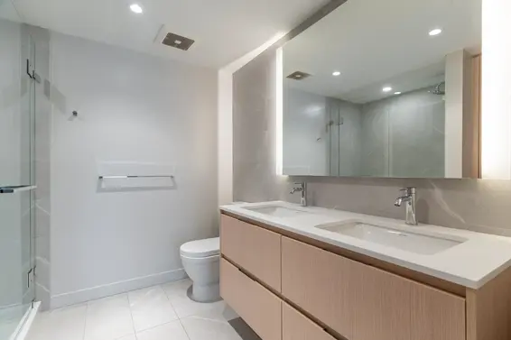 401 1500 Fern Street, North Vancouver For Sale - image 16