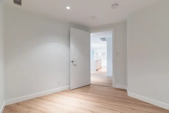 401 1500 Fern Street, North Vancouver For Sale - image 24