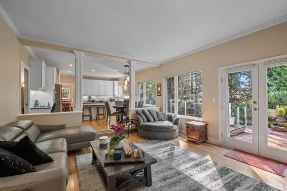 4905 Chalet Place, North Vancouver For Sale - image 15