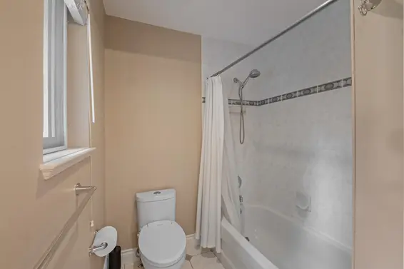 4905 Chalet Place, North Vancouver For Sale - image 31