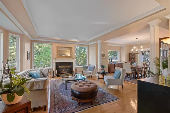 4905 Chalet Place, North Vancouver For Sale - image 5