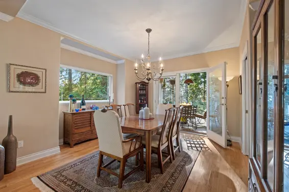 4905 Chalet Place, North Vancouver For Sale - image 7