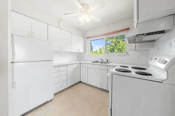 780 East 16th Street, North Vancouver For Sale - image 14