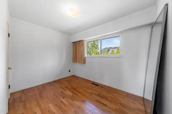 780 East 16th Street, North Vancouver For Sale - image 23