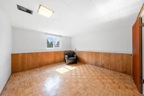 780 East 16th Street, North Vancouver For Sale - image 37