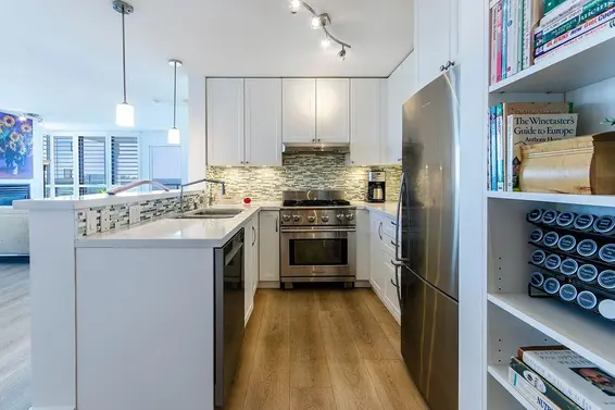 902 124 West 1st Street, North Vancouver For Sale - image 8