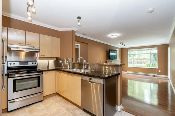103 3625 Windcrest Drive, North Vancouver For Sale - image 5