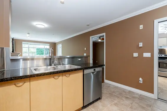 103 3625 Windcrest Drive, North Vancouver For Sale - image 7