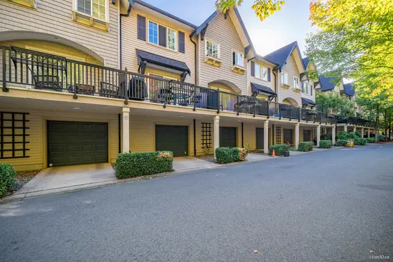 25 550 Browning Place, North Vancouver For Sale - image 36