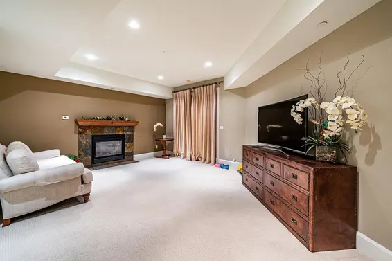 1116 Lawson Avenue, West Vancouver For Sale - image 31