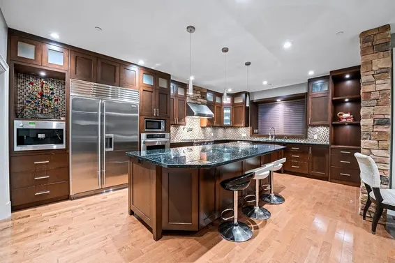 1116 Lawson Avenue, West Vancouver For Sale - image 8