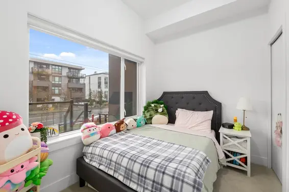 3 752 East 3rd Street, North Vancouver For Sale - image 19