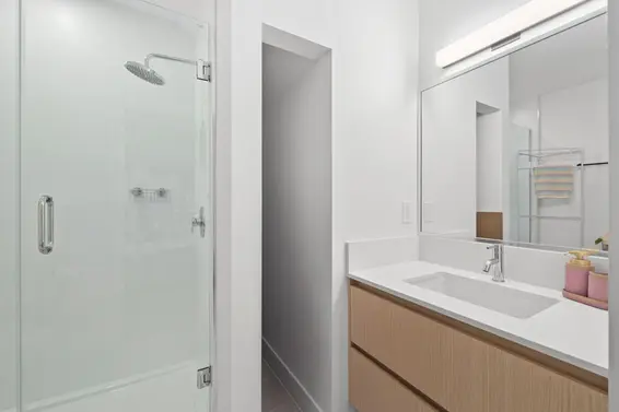 3 752 East 3rd Street, North Vancouver For Sale - image 22