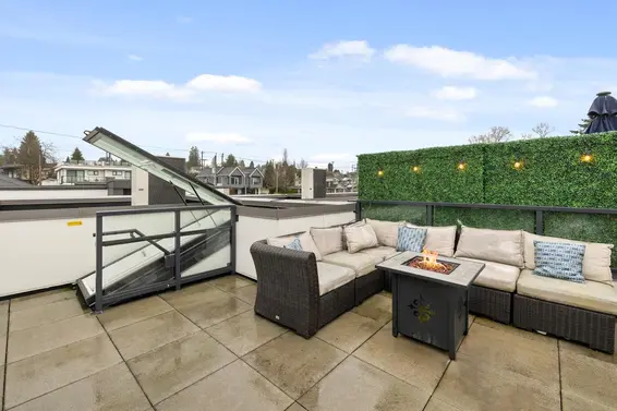 3 752 East 3rd Street, North Vancouver For Sale - image 25