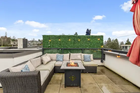 3 752 East 3rd Street, North Vancouver For Sale - image 27