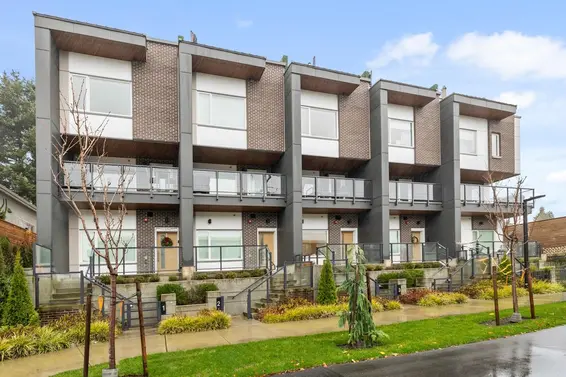 3 752 East 3rd Street, North Vancouver For Sale - image 30