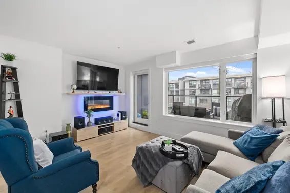 3 752 East 3rd Street, North Vancouver For Sale - image 8