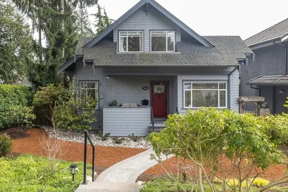 533 East 18Th Street, North Vancouver