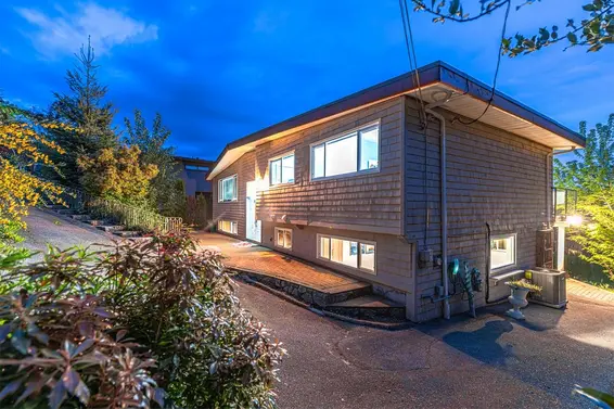 520 Ballantree Place, West Vancouver For Sale - image 34