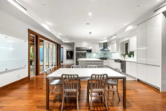 388 Hidhurst Place, West Vancouver For Sale - image 10