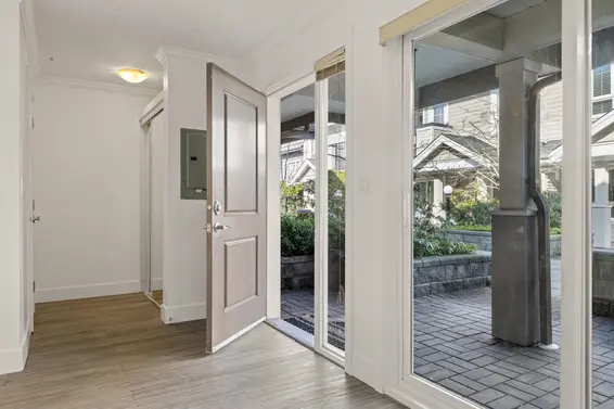 1117 St. Andrews Avenue, North Vancouver For Sale - image 11